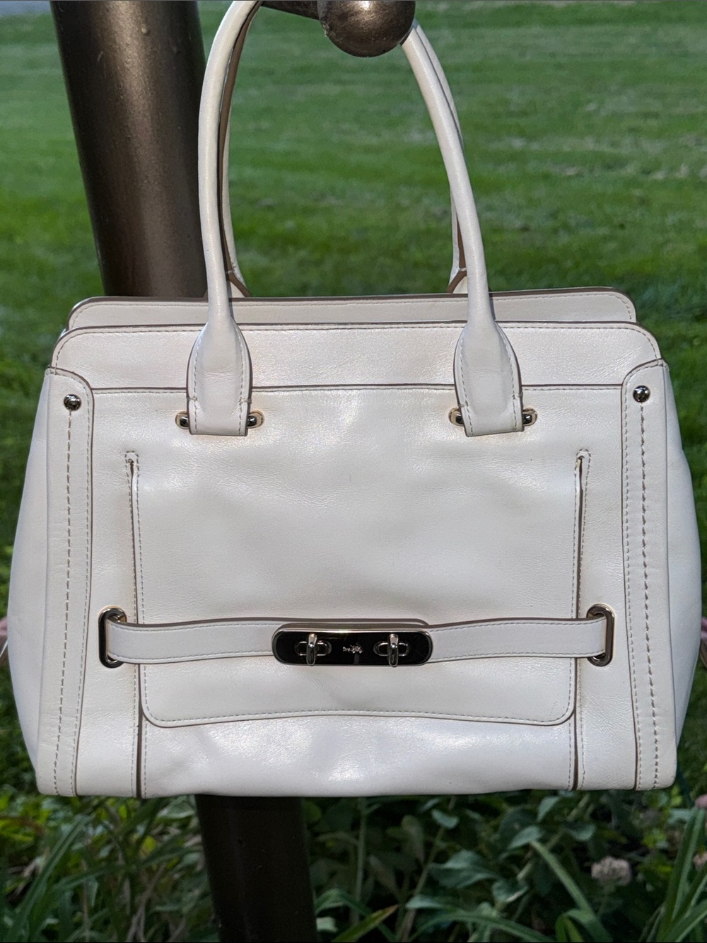 Coach Swagger in White Leather & Gold Accents -Structured Satchel Handbag